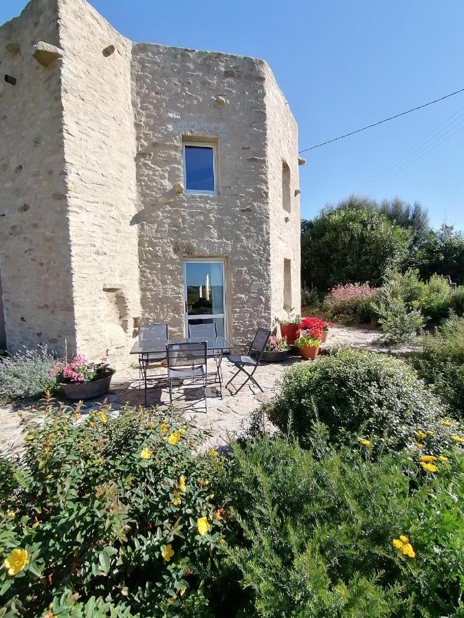 Bed and Breakfast La Tour Du Bois Dormant Plozévet Zewnętrze zdjęcie